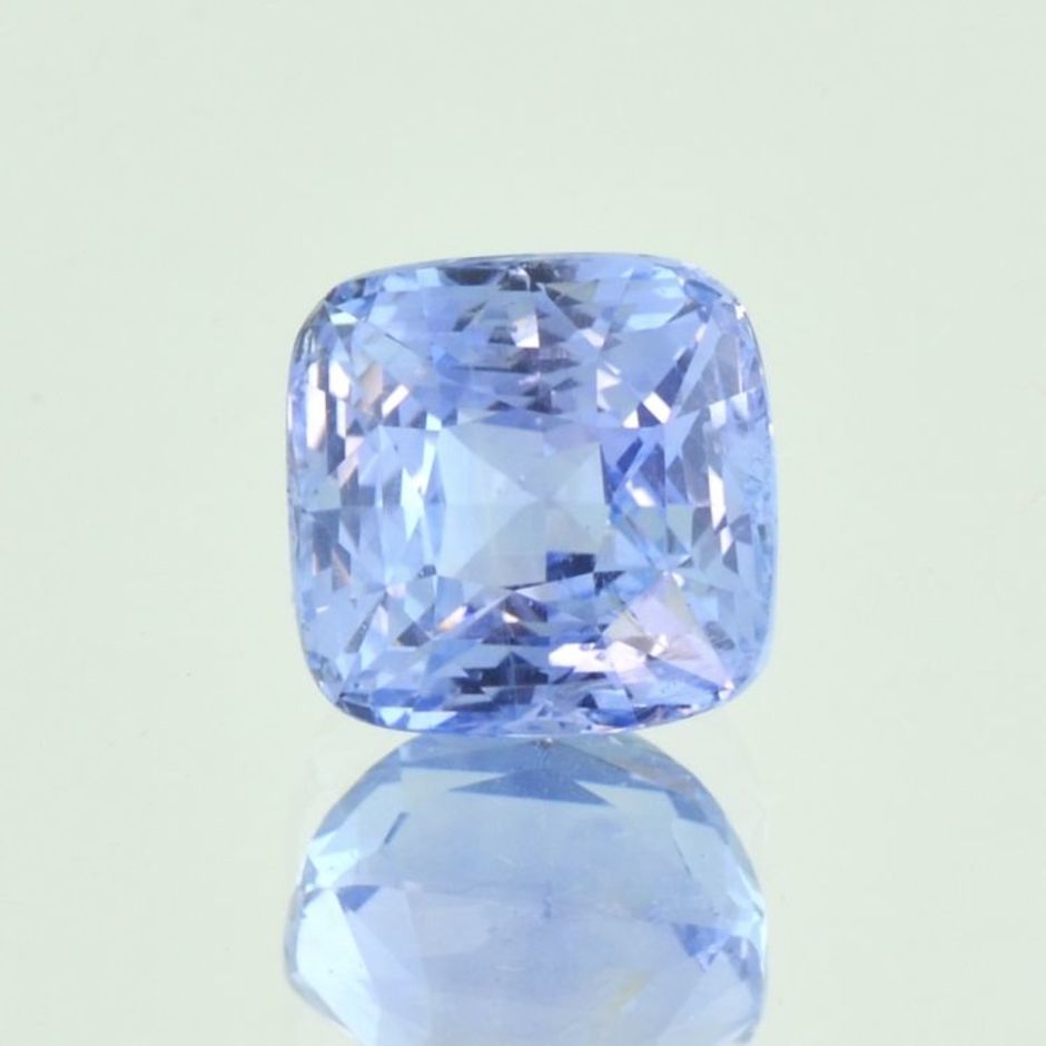 Saphir antik hellblau ungebrannt 7,13 ct