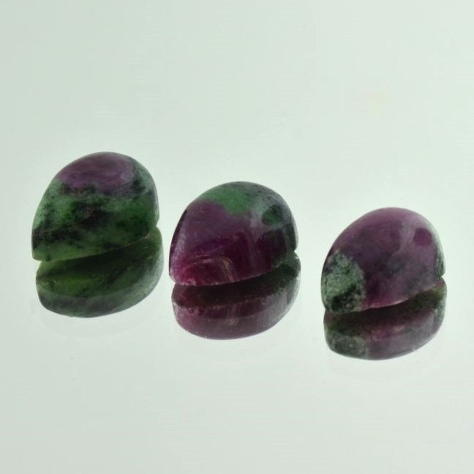 Ruby-Zoisite trio cabochon pear 26.98 ct