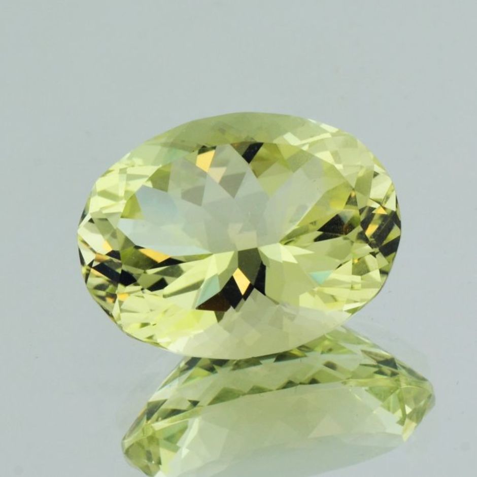 Heliodor oval greenish yellow untreated 24.00 ct