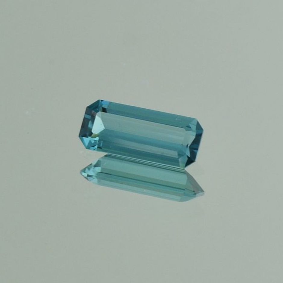 Indicolite Tourmaline octagon 1.67 ct