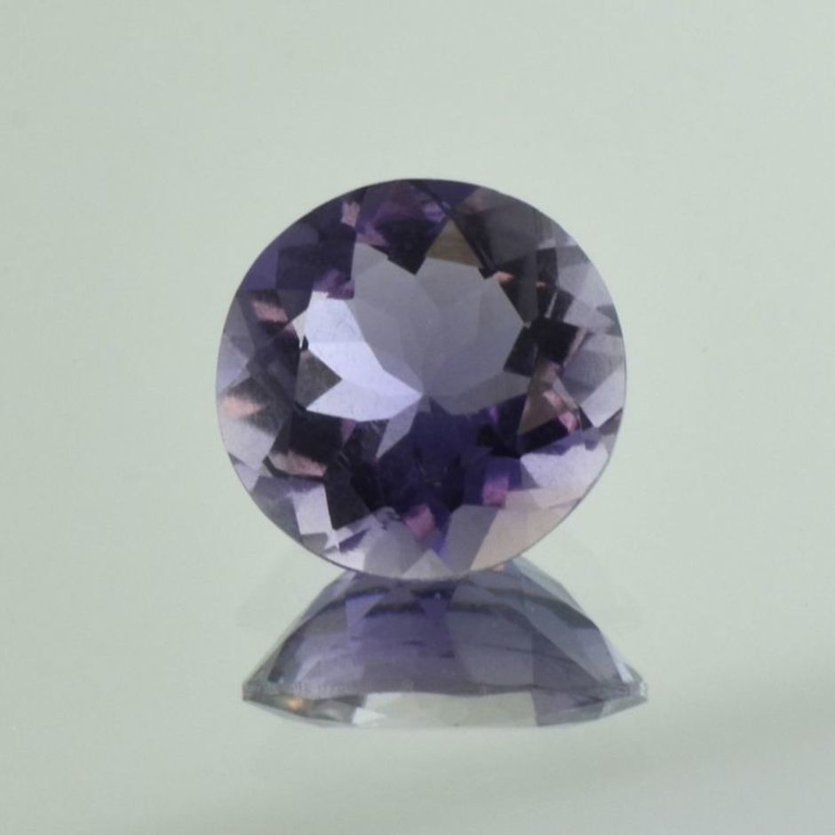 Iolite round blue 3.70 ct