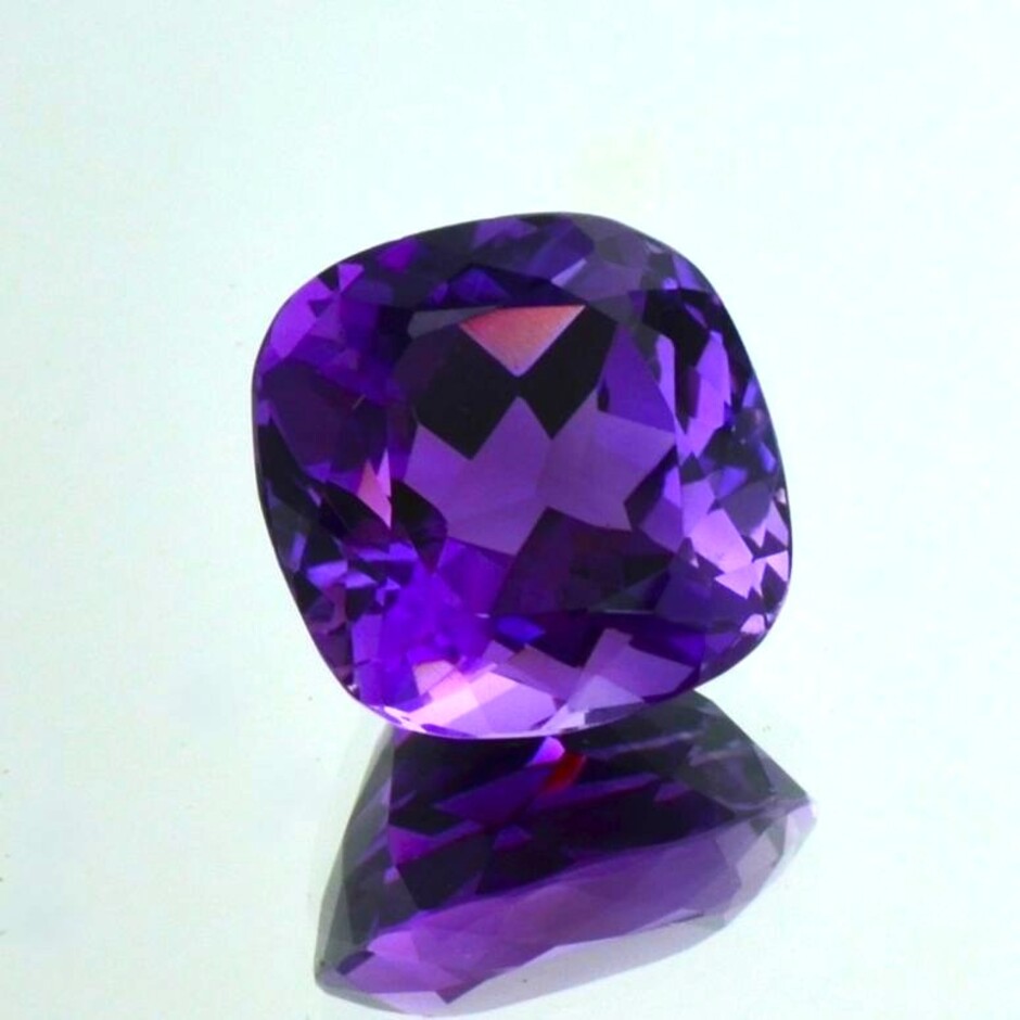 Amethyst antik violett 19,76 ct