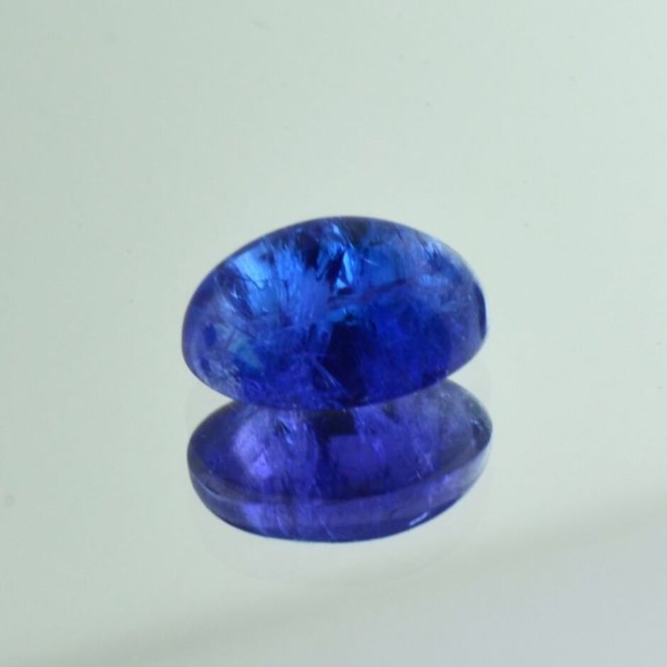 Tansanit Cabochon oval blau 8,78 ct