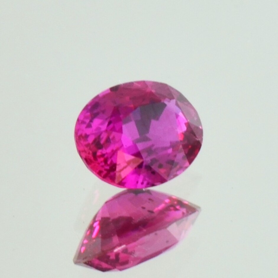 Sapphire oval intense vivid pink unheated 2.04 ct.
