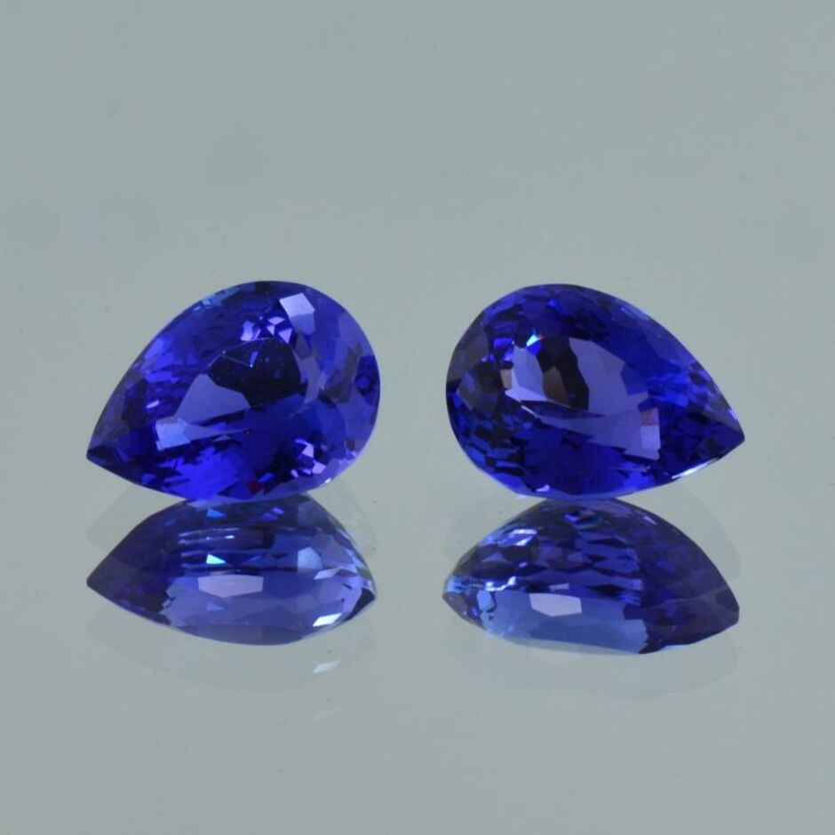 Tansanit Duo Tropfen intensives Blau 9,92 ct.