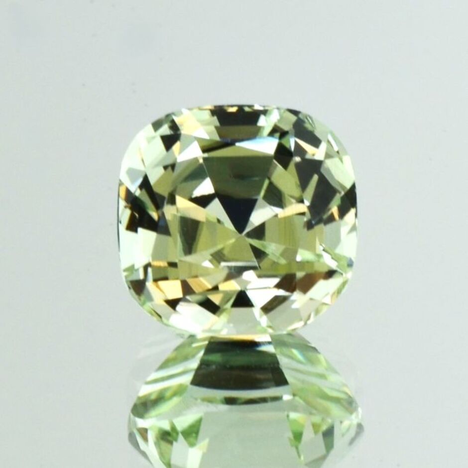 Tourmaline cushion light yellow green 10.69 ct.