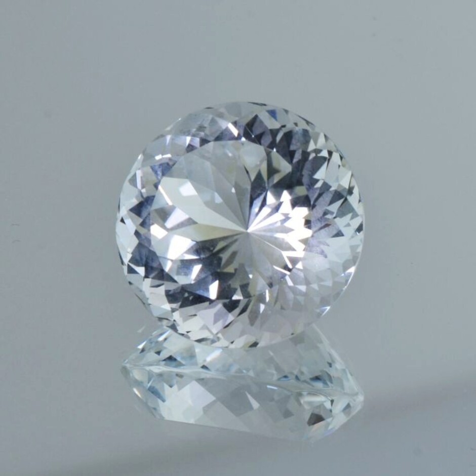 Topas rund farblos unbehandelt 28,79 ct