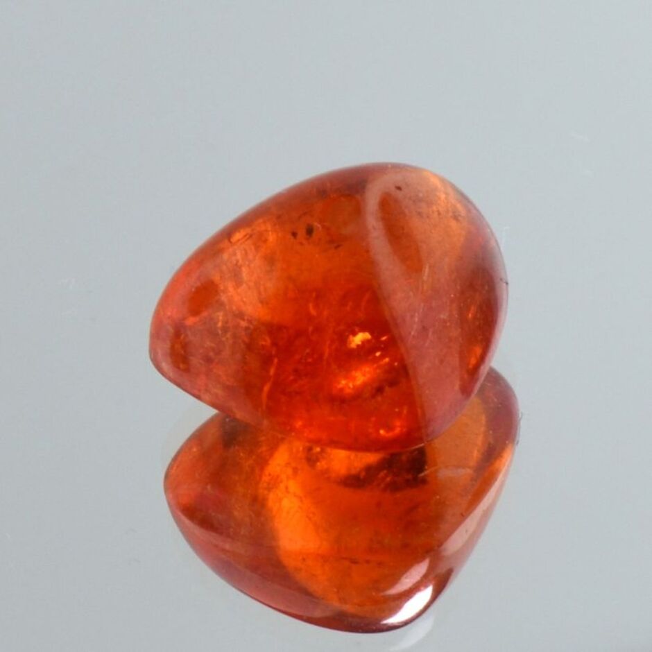 Mandarin-Granat trillion cabochon orange 19.58 ct.