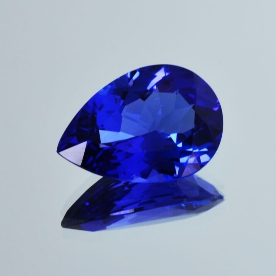 Tanzanite pear intense blue 10.54 ct.