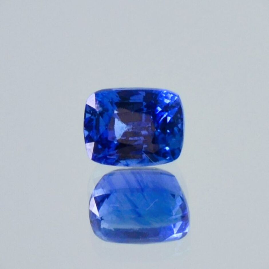Saphir antik intensives Blau 1,16 ct.