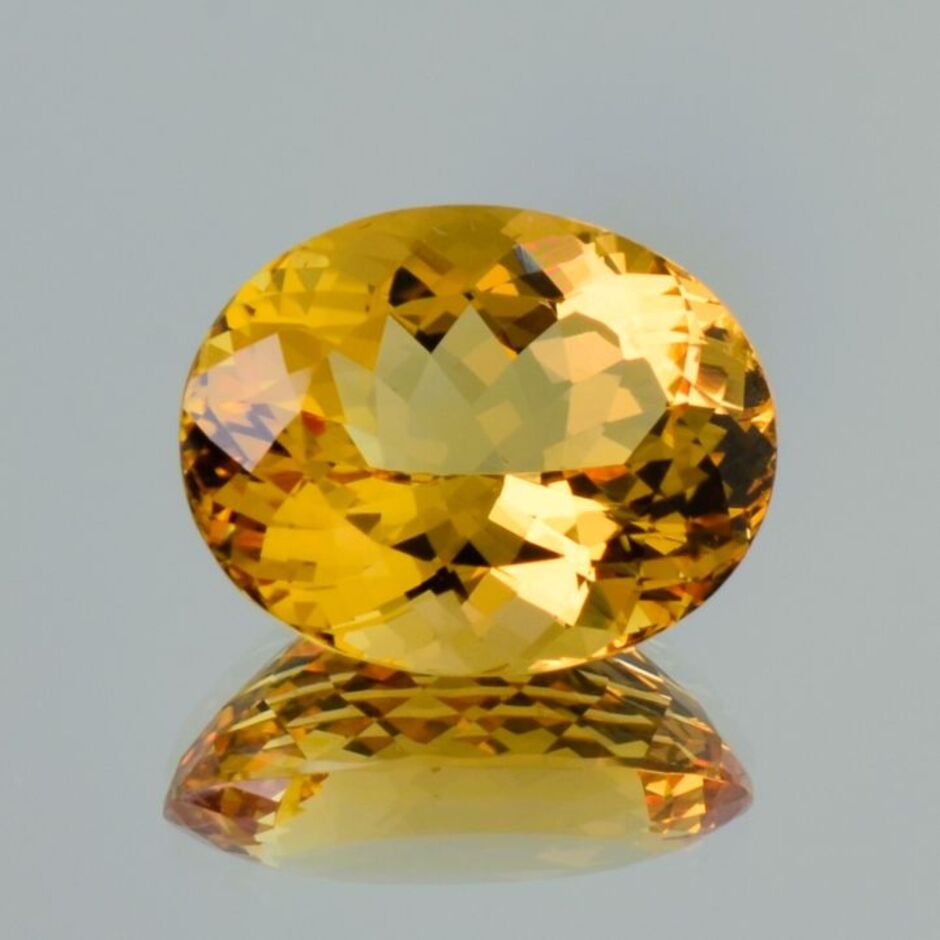 imperial Topaz oval golden yellow untreated 21.37 ct.