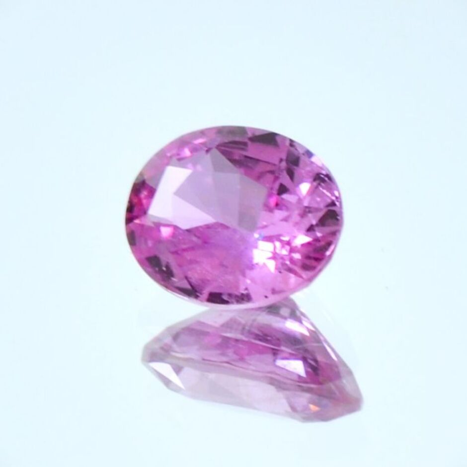 Saphir oval rosa-pink unbehandelt 1,167 ct.