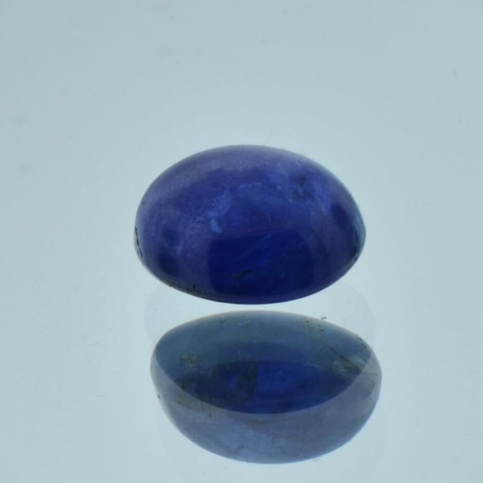 Saphir Cabochon oval blau 6,80 ct.