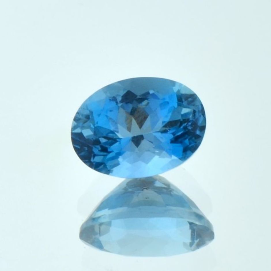 Aquamarine oval blue untreated 1.88 ct