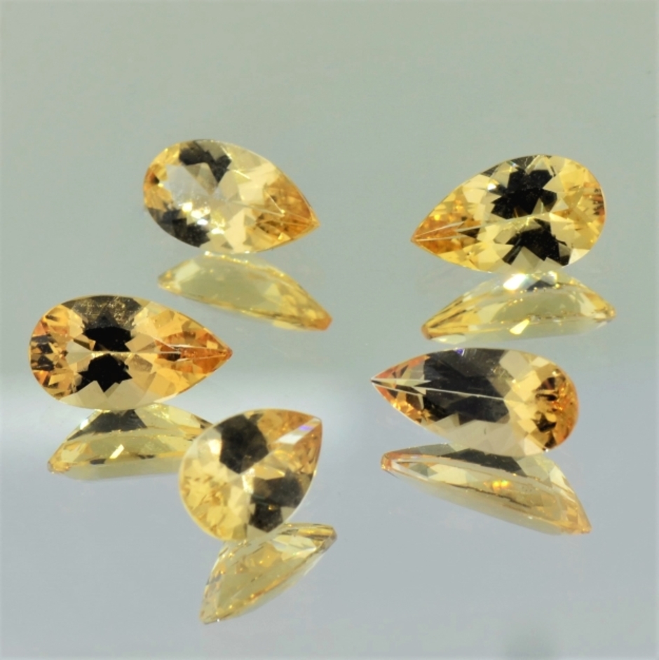 Imperial Topaz Lot pear orange yellow 4.26 ct