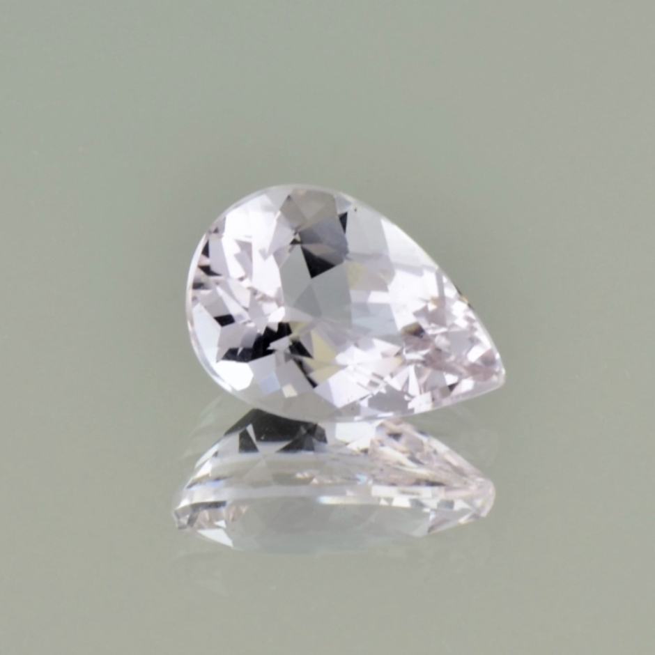 Morganit Tropfen zartrosa unbehandelt 3,72 ct