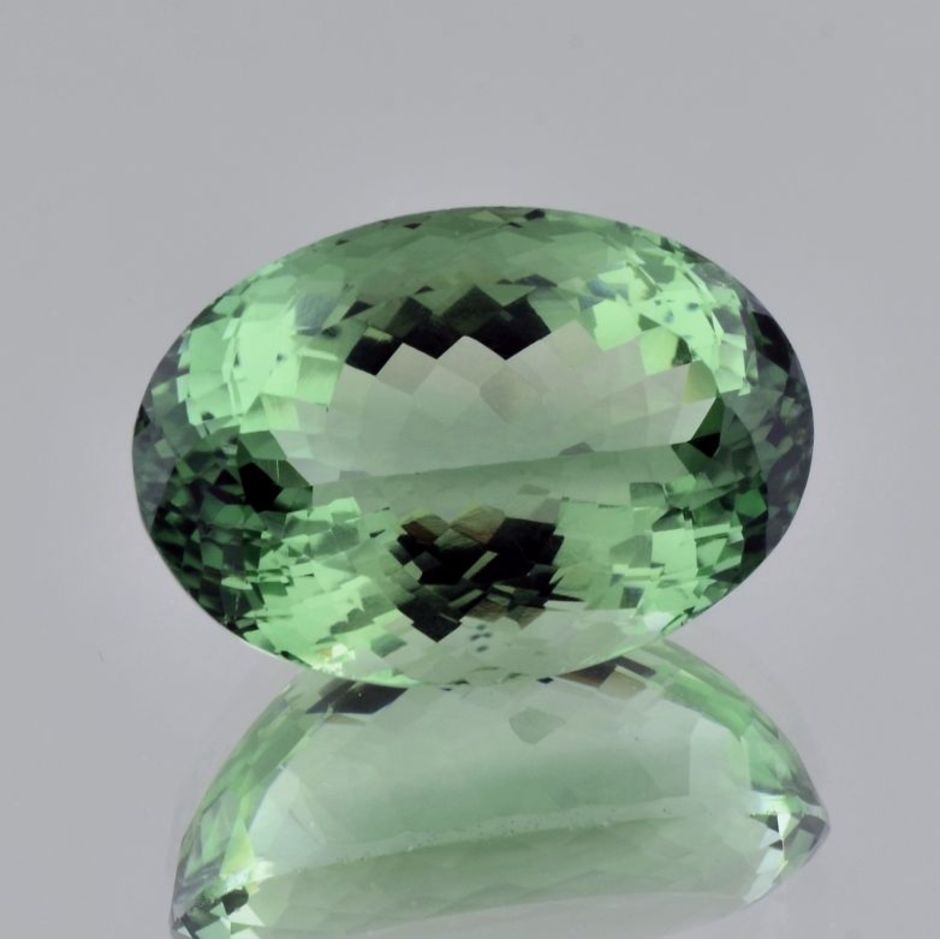 Prasiolite oval green 36.26 ct