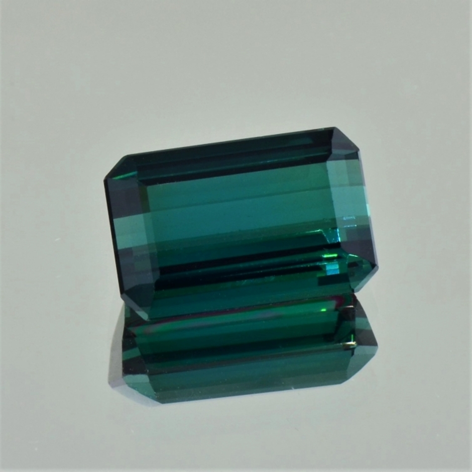 Tourmaline octagon blue green 7.37 ct